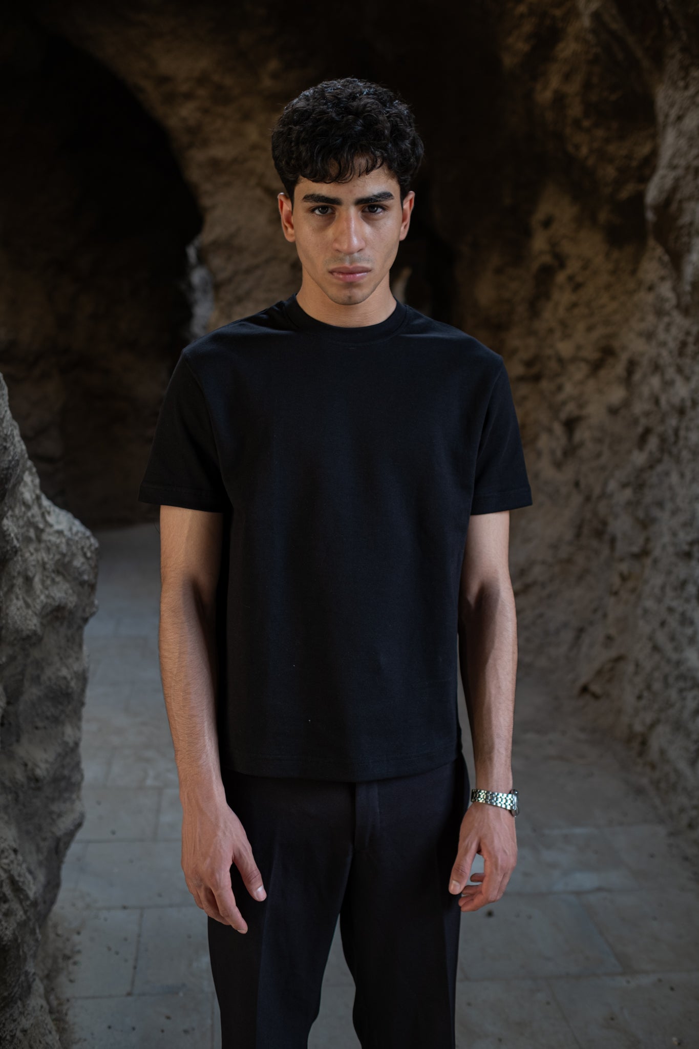 PREMIUM REGULAR BLACK T-SHIRT