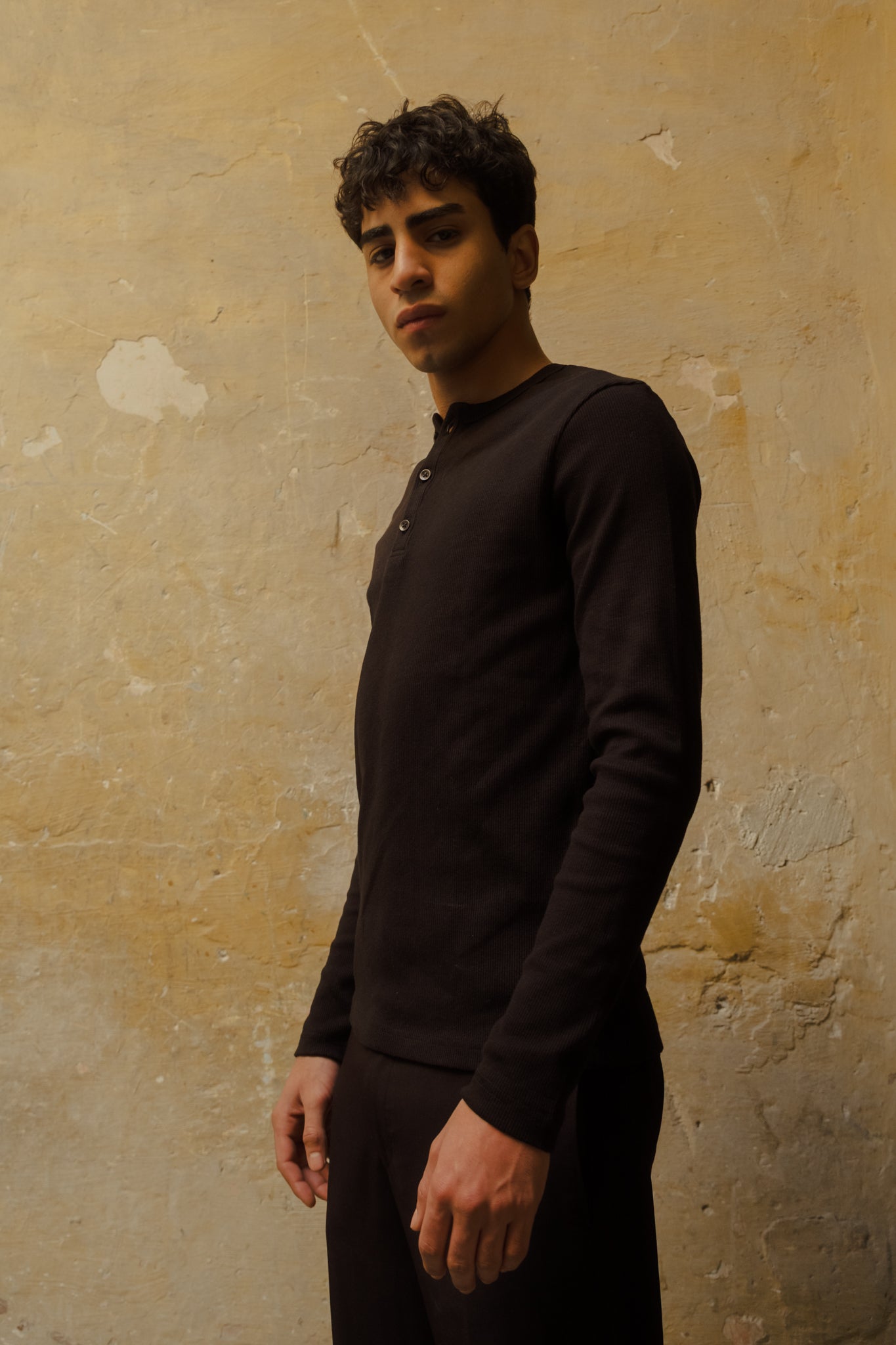 Henley Shirt black